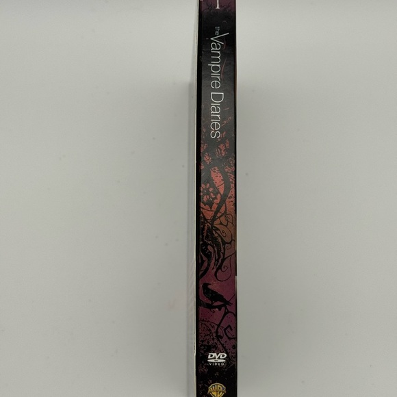 The Vampire Diaries Complete First Season DVD - Picture 4 of 6